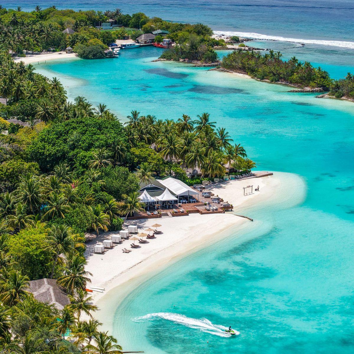 Sheraton Maldives Full Moon Resort & Spa